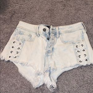 Great condition lightwash Jean shorts